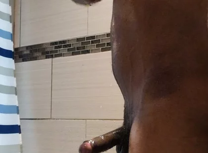 Horny Sri Lankan Boy Jerkoff While Bathing