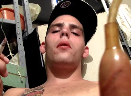 Drac Smoke & Massive Cum!