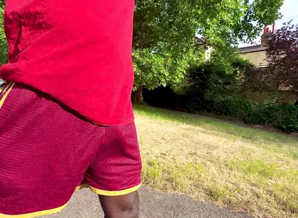 Walking Commando Under a Scorching Heatwave…