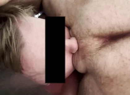 A Jealous Wife Posted a Homemade Video of Her Husband Fucking a Student Online. Eating Cum.