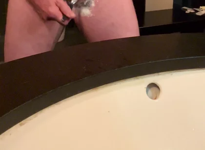 Shavin’ Gets Me Horny Af