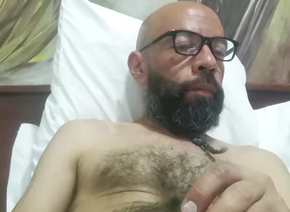 Racing Cock Deepthroat Wild, No Hesitation