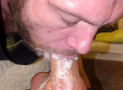 Playing with Huge Amount of Saliva Doing Bubbles and Deepthroat