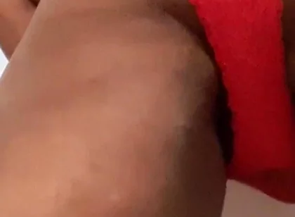 Twerking in All Red
