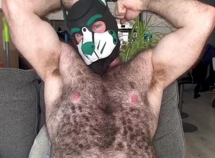 Pups Pits Are Extra Ripe Today
