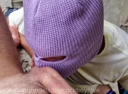 He Fucked a Stranger Hard in an Abandoned Building, Cumming Right in His Ass