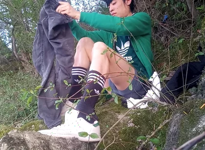 Behind the Scenes Jon Arteen After Masturbating Ejaculating Thick Cum Play Cleaning Tidying up Creating Artistic Sperm on Moss