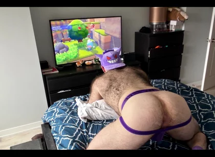 See Me Try Out a New Toy!