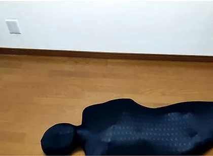 Abandoned By Zentai Stepmommy Who Cant Take It Off On Its Own