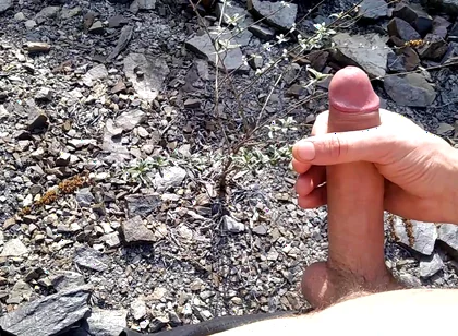 A Good Cumshot on the Mount of Big Fat Dick, the Guy Wants to Suck It!