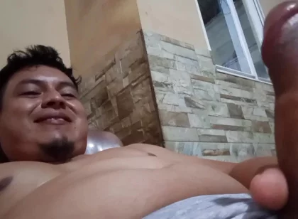 Straight Salvadoran Jerking His Nice Cock.