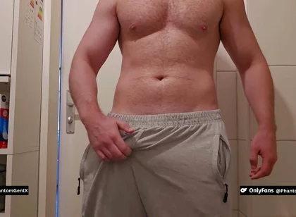 German Dirtytalk! Relaxed in Gray Sweatpants and Then Really Wild
