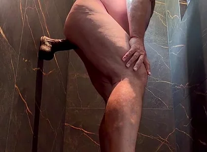 Massive Dildo Attempt