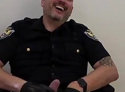 Sph From Uniformed Passport Control Officer