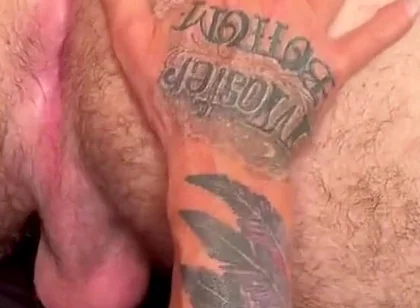 Tattooed Muscle Daddy Fucks Beefy Bear