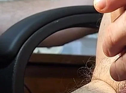 15 Minutes of Slow and Fast Handjob and Cum in Fountain
