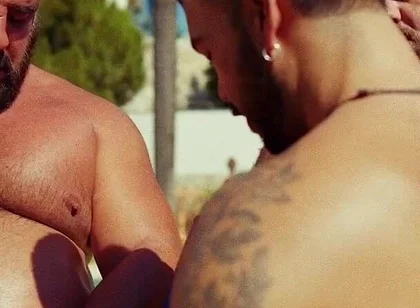 Poolside Cream Rubdown: Four Hands Slick up a Needy Sub, Sandwiched