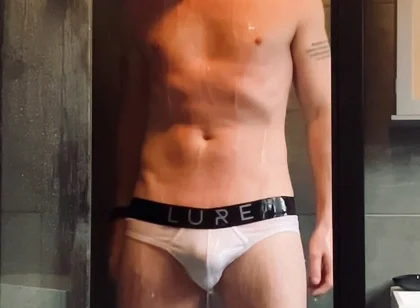 Who Likes Hot Guys in the Shower?