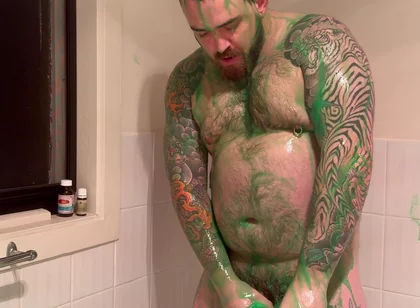 Chubby Bear Covers Himself in Slime and Jerks off