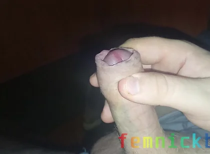 Fat Dude Jerks off His Veiny Cock and Cums