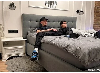 Two Friends Jerk Off Together