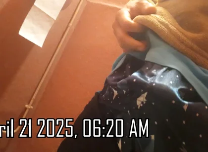 How This Sexy Twink Pees When He Wakes up with a Boner Morning Erection for Several Days