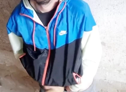 I in an Abandoned Building Where I Go to Masturbate