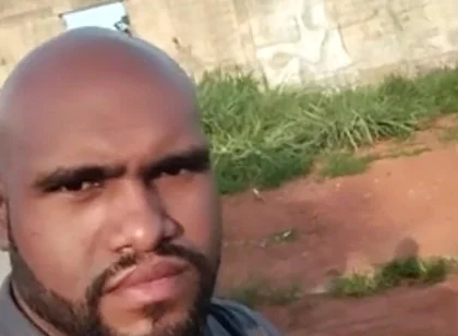 Alone at the Construction Site, I Always Secretly Masturbate.