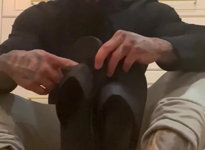 I Make You Smell My Stinky Flip Flops