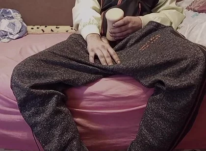 Masturbate on Bed in My Free Time