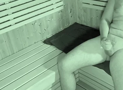 Camera Caught Guy Jerking off in Sauna