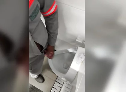 Before Heading Home, a Quickie in the Locker Room