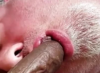 Bear Jerks off with Cum on His Feet