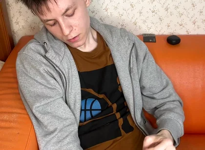 18-year-old's Creamy Dick Burst