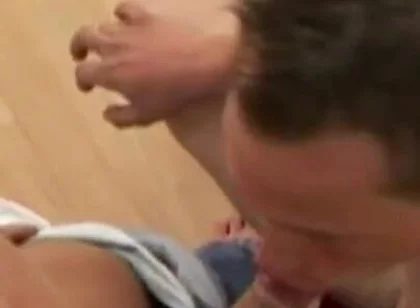 Painter Lads Strip Down to Lose a Load