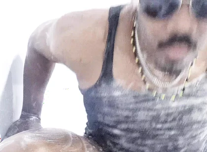 I Wash My Body in the Bath 5