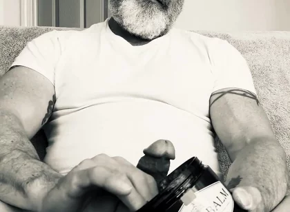 Hot B&w Bate