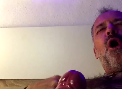 Stream Started. Daddybearvlc