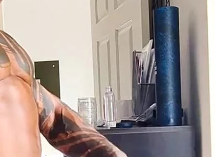 Iim Starting to Pump My Cock Again Once a Week. I Didn't Mean to Cum