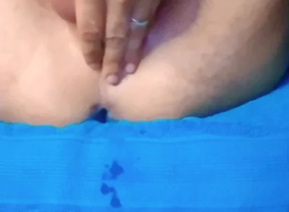 A Married Man Had Never Felt so Aroused While Stimulating and Fingering His Anus for the First Time.
