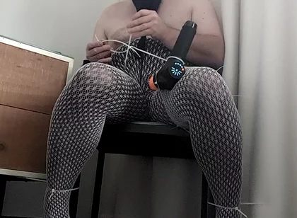 Self-bondage Almost Went Wrong