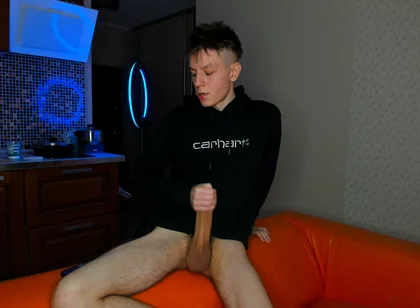 Horny College Twink Edges Huge Cock Until Explosive Cumshot