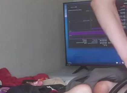 Bubble Butt Boy Turns His Belly Into a Ball