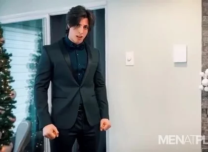 Muscle Guy Shoots A Big Load