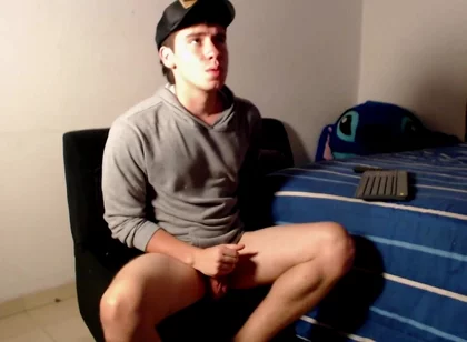 Latino with Delicious Cock 18 Cm Long
