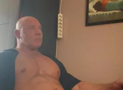 Long Wank Amateur Bodybuilder