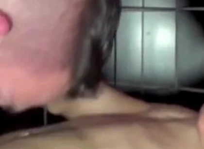 Flo fucked by Ricjy in sauna first time with a gay