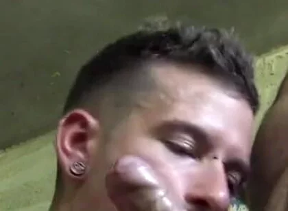 Slut creampied by XXL COKC in exhibit place cruising