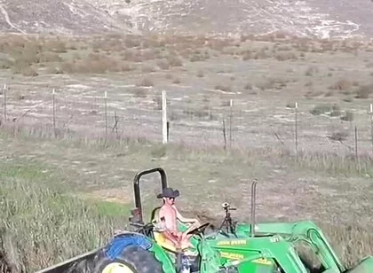 Solo Farm Time
