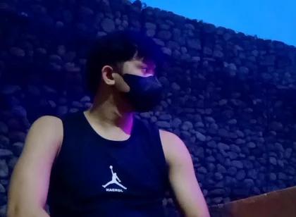 Asian Twink Outdoor Session with Cumshot